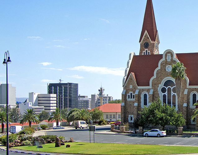 windhoek airport transfers